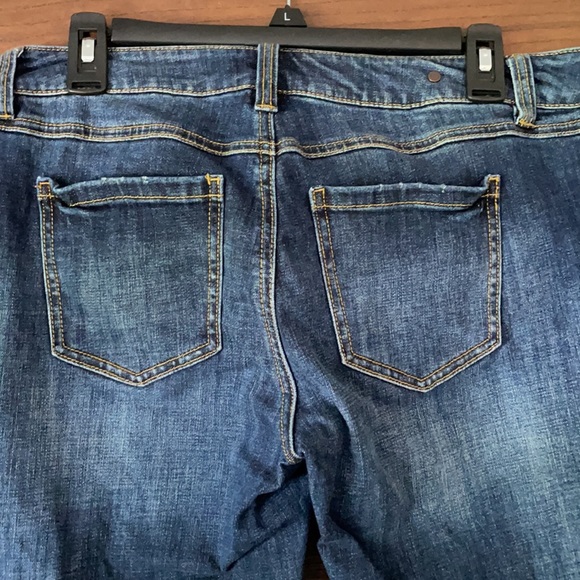 Cabi Slim boyfriend distressed jean - Picture 4 of 4